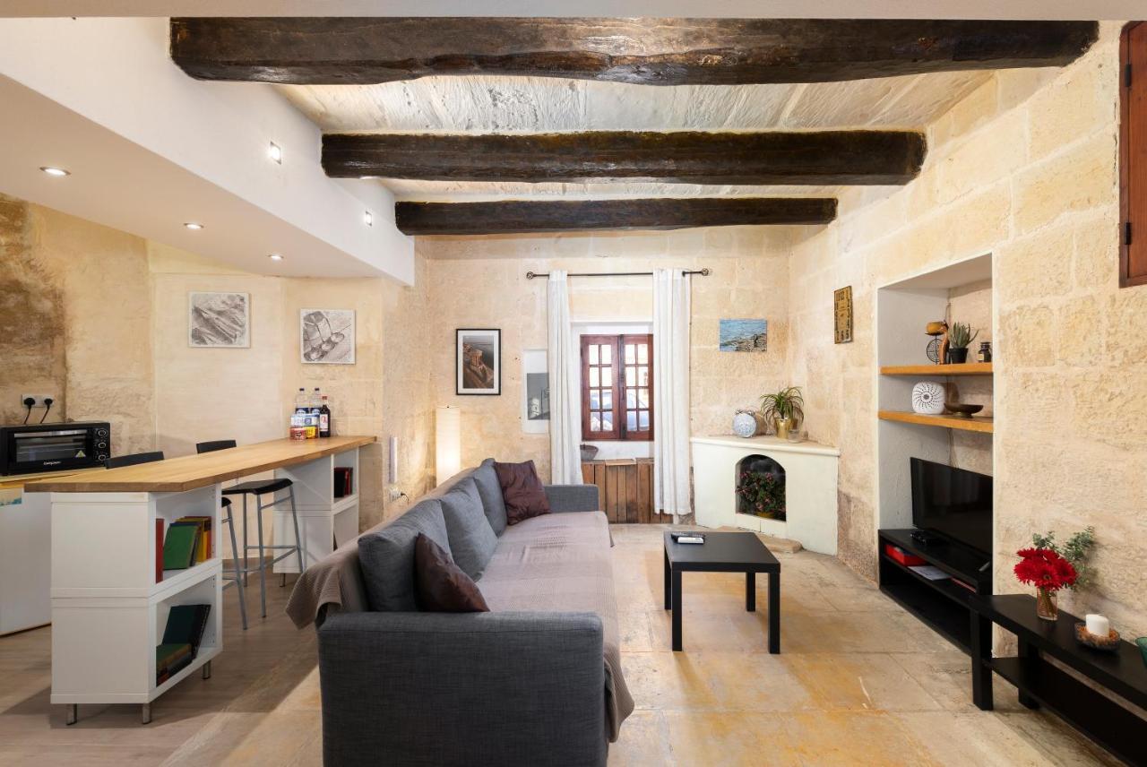 Lapsi - Traditional Maltese Style Near The Promenade Apartment *