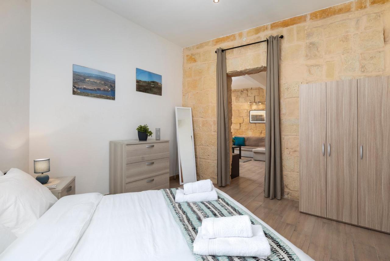 Apartment Lapsi - Traditional Maltese Style Near The Promenade *