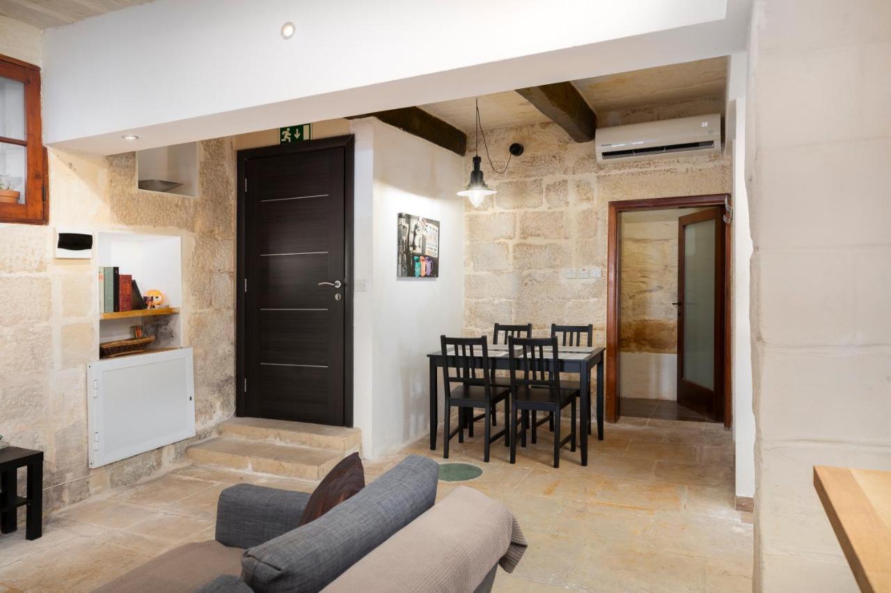 Apartment Lapsi - Traditional Maltese Style Near The Promenade
