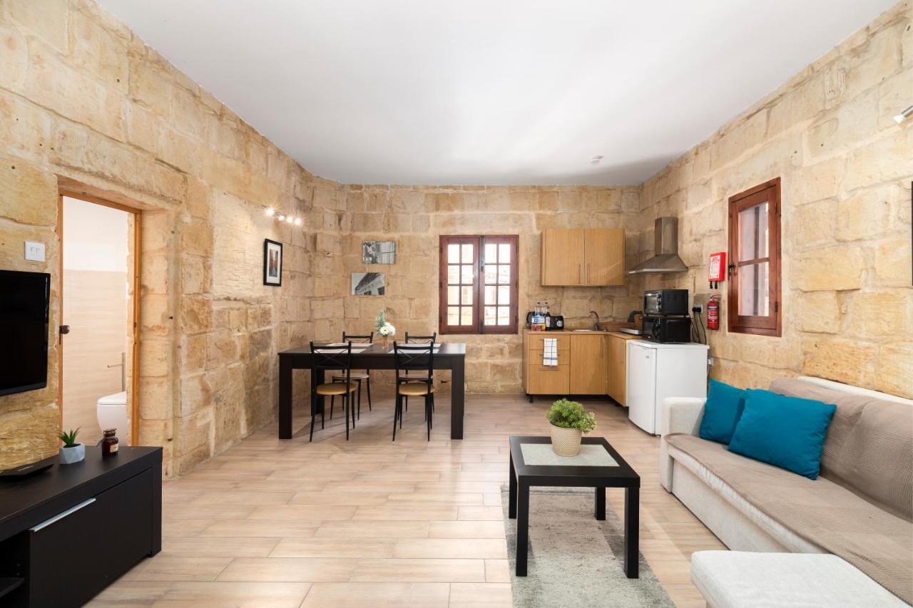 Lapsi - Traditional Maltese Style Near The Promenade Apartment Saint Julian's
