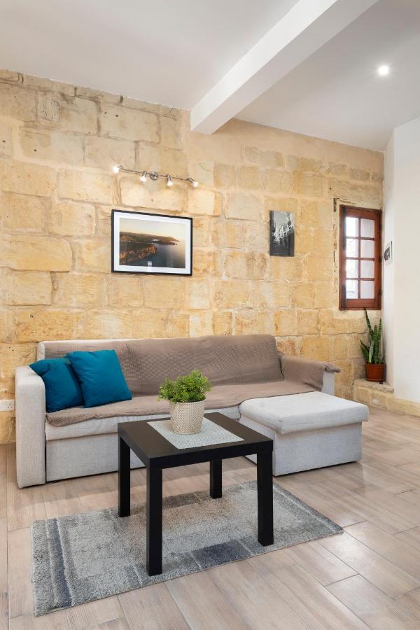 Lapsi - Traditional Maltese Style Near The Promenade Apartment *
