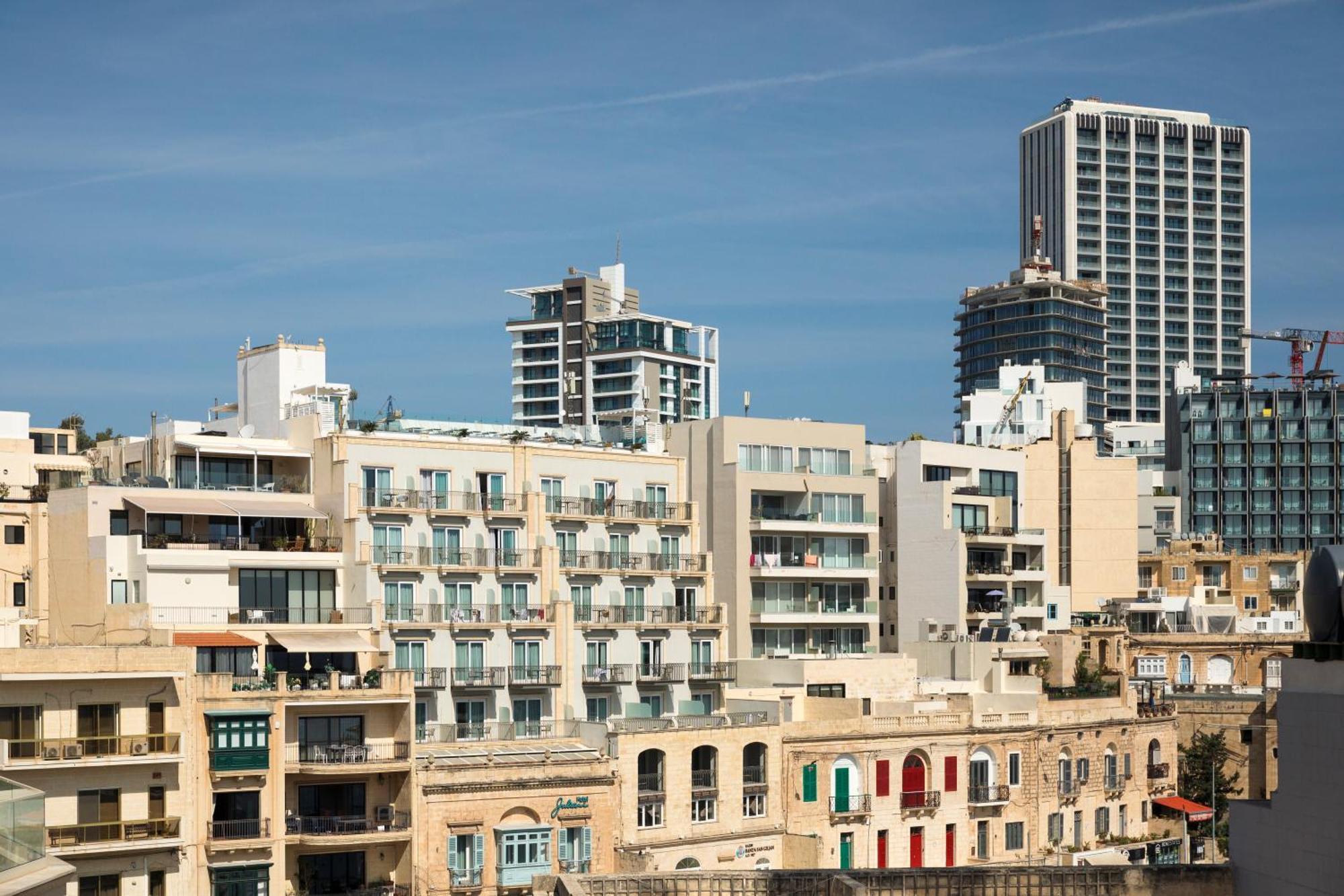 Apartment Lapsi - Traditional Maltese Style Near The Promenade