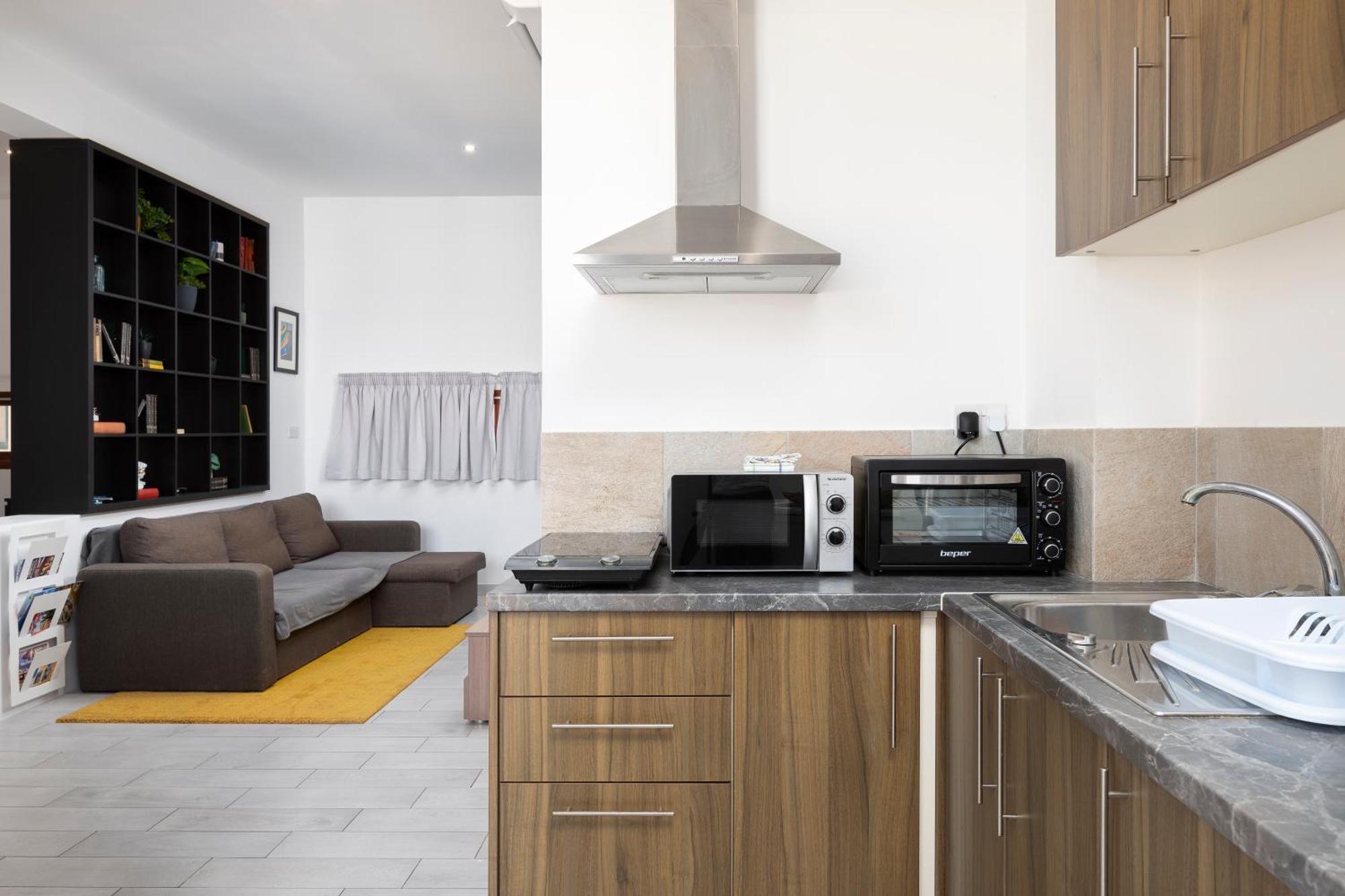 Apartment Lapsi - Traditional Maltese Style Near The Promenade
