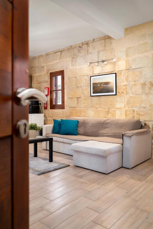 Lapsi - Traditional Maltese Style Near The Promenade Apartment Saint Julian's